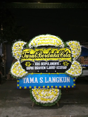 Papan Bunga Duka di Datarnangka